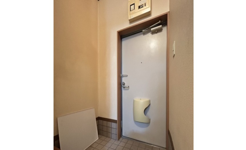 アイコーポの玄関