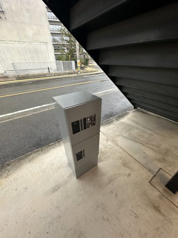 rencontresの駐車場