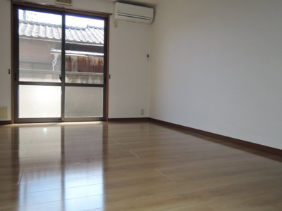 【寝室】