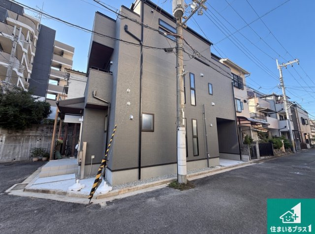 17(土)18(日)現地説明会！◆柏原市国分西　第2期　新築一戸建ての外観|安心の10年保証！外観を美しく保ち、雨水で汚れを落とします！気になることがありましたら、お気軽にお問い合わせください！