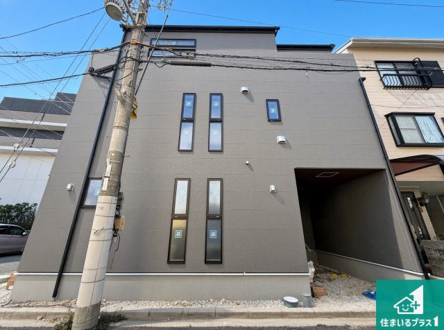 柏原市国分西　第2期　新築一戸建ての外観|現在の進捗状況です！順調に作業進行中、完成が待ち遠しいです！詳細の間取り等、お気軽にお問い合わせください！