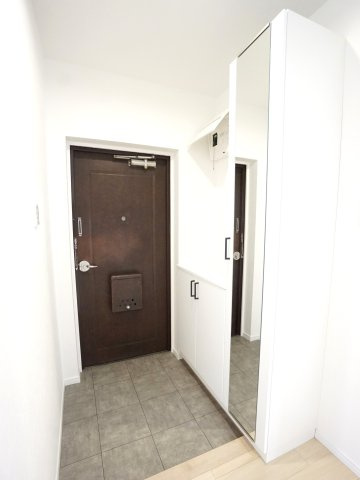 ライオンズマンション鶴舞の玄関|弊社施工事例