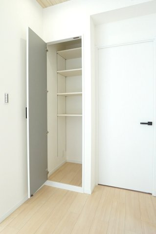 ライオンズマンション鶴舞の収納|弊社施工事例