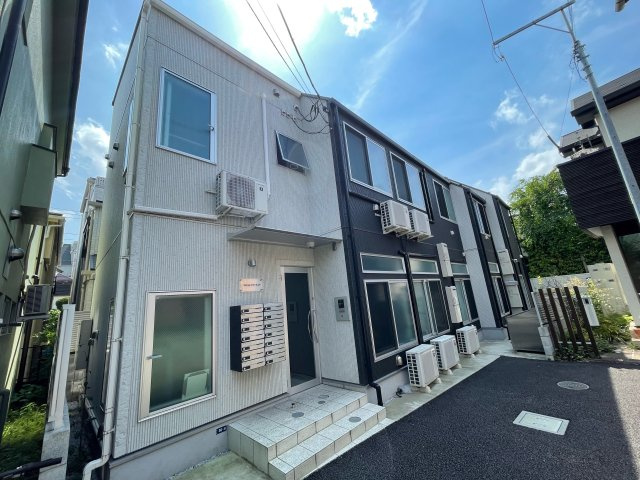 Terrace代々木上原の外観