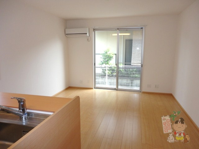 ＢＬＩＳＳ　ＣＯＵＲＴ　Ｄの居間・リビング