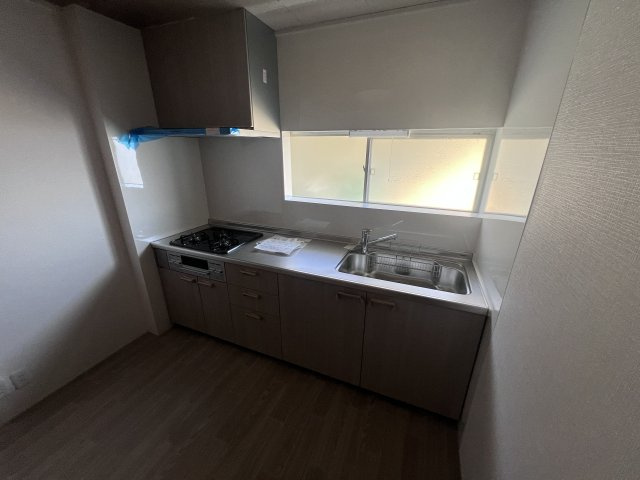 鈴蘭台東町3丁目戸建てのキッチン