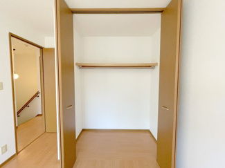 【寝室】 | 森田タウンハウスＡ棟　５号