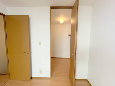 【寝室】 | 森田タウンハウスＡ棟　５号