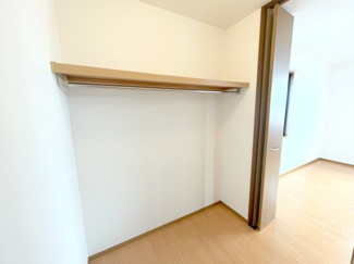 【寝室】 | 森田タウンハウスＡ棟　５号
