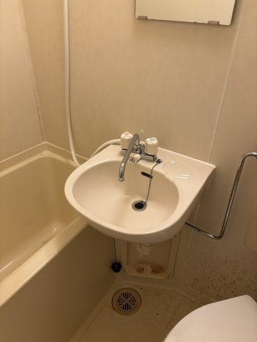 フリーダム町屋の洗面所