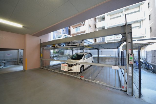 シャルマンフジ大阪城南の駐車場|シャルマンフジ大阪城南　駐車場