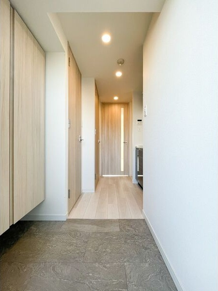 S-RESIDENCE庄内通 ☆初回保証料0円部屋あり!駐車場空き予定あり!の玄関