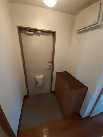 ノーヴァ２１の玄関