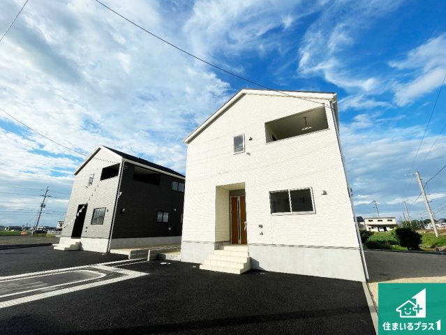 東近江市今町　第3期　新築一戸建ての外観|前面道路は車の通りも少なくて安心です。