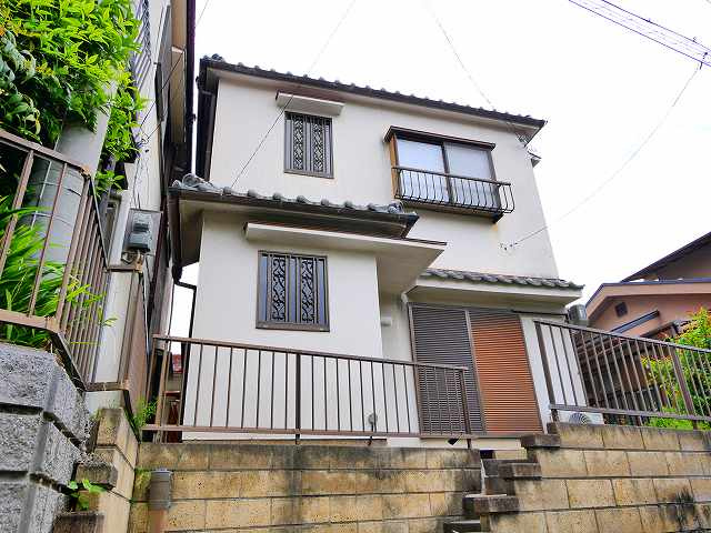 奈良市六条１丁目戸建の外観