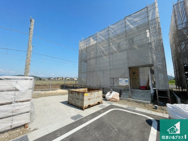 東近江市今町　第3期　新築一戸建ての外観|現在建築中！落ち着いた街並みで新生活を始めることが出来そう！周辺の物件も併せてご紹介させて頂きます！