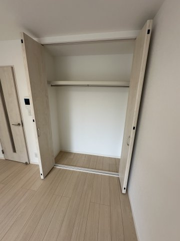 アペリティフ久米川の収納|103号室　室内写真