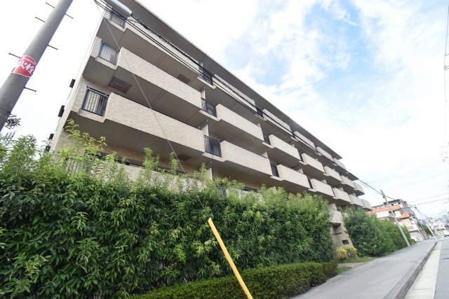 NTPRレジデンス甲子園四番町の外観