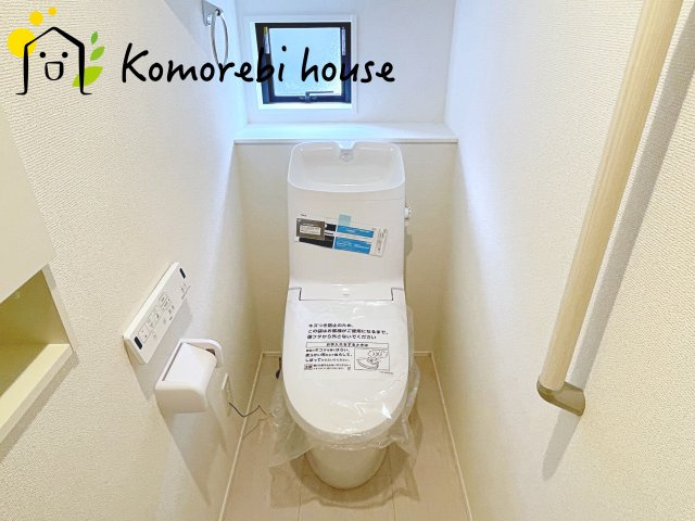 さいたま市見沼区御蔵　９期　新築一戸建て　グラファーレ　03のトイレ|コンパクトで使いやすいトイレです