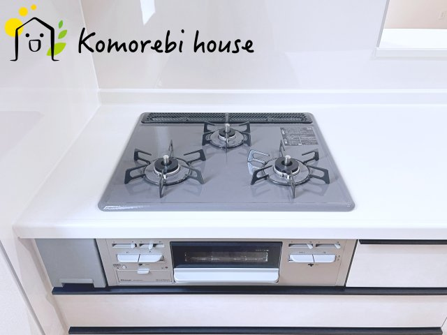 さいたま市見沼区御蔵　９期　新築一戸建て　グラファーレ　03のキッチン|使いやすいキッチンです