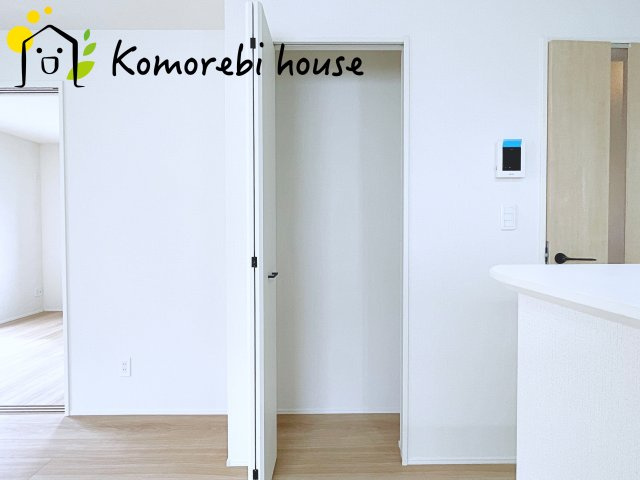 さいたま市見沼区御蔵　９期　新築一戸建て　グラファーレ　03の収納|収納のためのスペースです