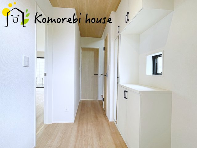 さいたま市見沼区御蔵　９期　新築一戸建て　グラファーレ　03のその他|廊下です