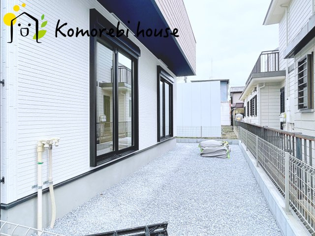 さいたま市見沼区御蔵　９期　新築一戸建て　グラファーレ　03の庭|お庭で自由な時間を過ごせます