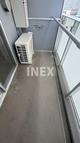 横浜市中区相生町３丁目の賃貸マンションのバルコニー