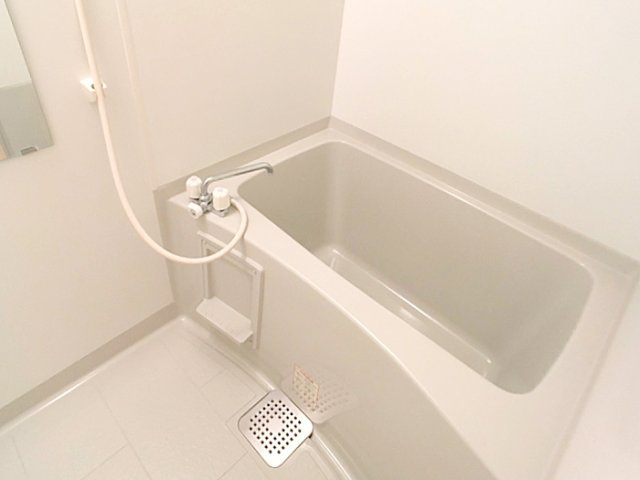 アンソレイエC棟の浴室