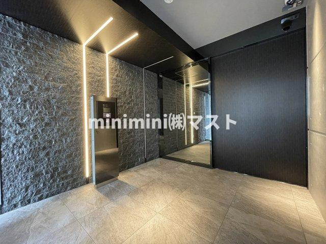 S-RESIDENCE難波大国町dominaのエントランス
