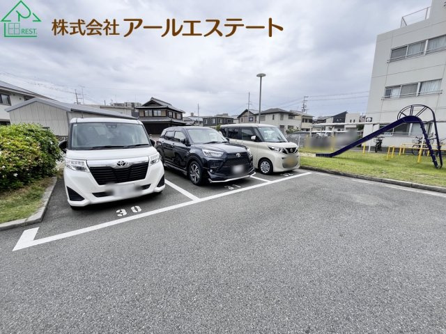 ユニオンハイツ土山　JR「土山駅」徒歩6分の駐車場