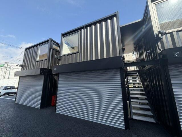 ＡＺＴＯ厚木岡田４丁目の外観