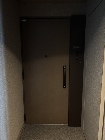 【玄関】シーズンフラッツ仙台鉄砲町