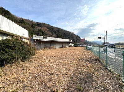 【外観】 | 神崎郡神河町吉冨　倉庫