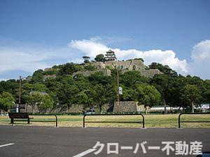 ローズの周辺|丸亀城まで1439m