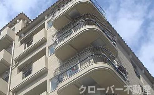 ローズのバルコニー