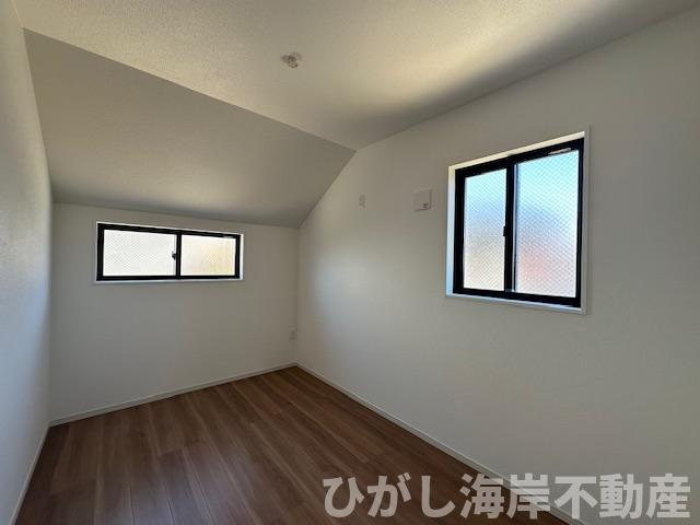 茅ヶ崎市東海岸北5丁目　新築戸建　全３棟の洋室|4.8帖　洋室