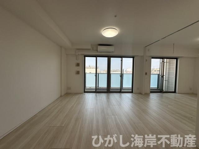 パレステージ片瀬江ノ島の居間・リビング|14帖　LDK