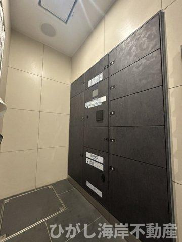 パレステージ片瀬江ノ島の設備|宅配ボックス