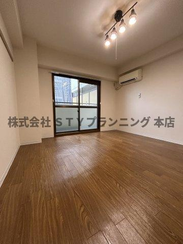 仲介手数料0円！グランドハイネス御成の居間・リビング