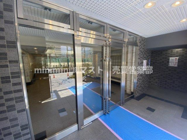 イトーピア長堀橋シエルクレールのロビー|◆明るく開放感のあるロビー空間清潔感があり、居住者や来訪者を気持ちよく迎えます♪