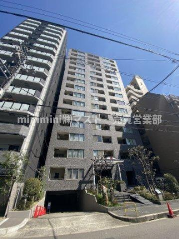 イトーピア長堀橋シエルクレールの外観|◆都市部にありながらも圧迫感を与えるない設計で、周囲の街並みとも自然に溶け込んでいます♪
