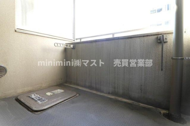 イトーピア長堀橋シエルクレールのバルコニー|◆バルコニーです。お洗濯物も十分干して頂けます♪
