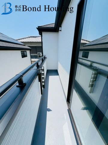 住宅性能表示取得物件　春日台8丁目　新築2区画　2号棟のバルコニー