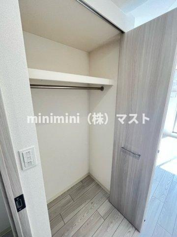 プレサンス大国町ラヴェニールの収納
