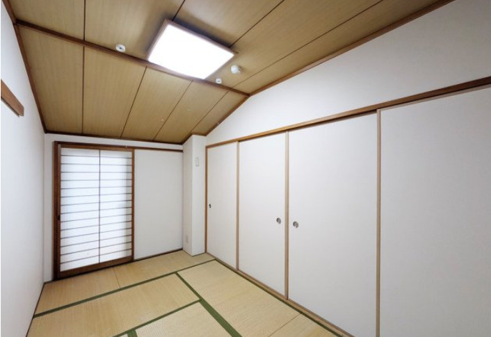 夙川グランドハイツの和室|和室約5.0帖　バルコニーに出られます