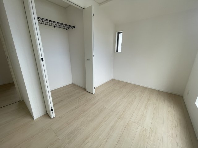 浦添市牧港　第3（全4棟）ラスト4号棟の洋室|4号棟　洋室5.5帖＋CL付き♪（2階4部屋）