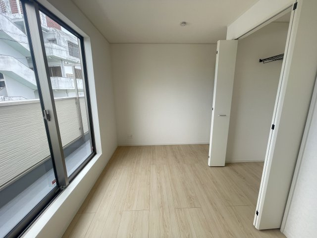 浦添市牧港　第3（全4棟）ラスト4号棟の洋室|4号棟　洋室5.5帖＋CL付き♪（2階4部屋）