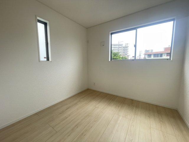 浦添市牧港　第3（全4棟）ラスト4号棟の洋室|4号棟　洋室5帖＋CL付き♪（2階4部屋）