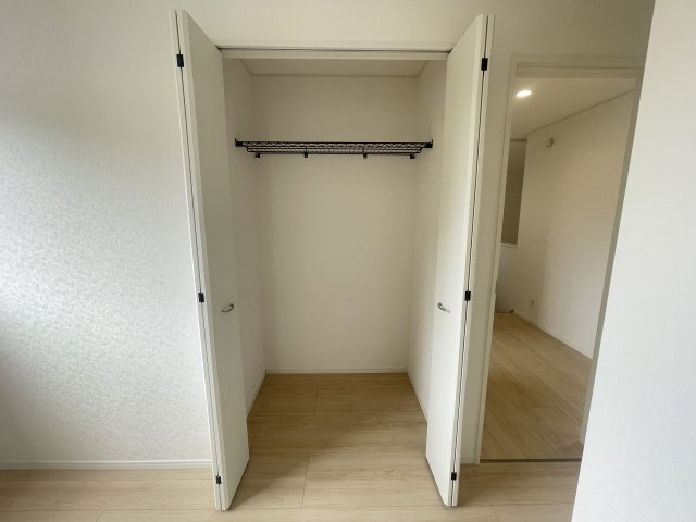 浦添市牧港　第3（全4棟）ラスト4号棟の収納|4号棟　洋室5帖＋CL付き♪（2階4部屋）